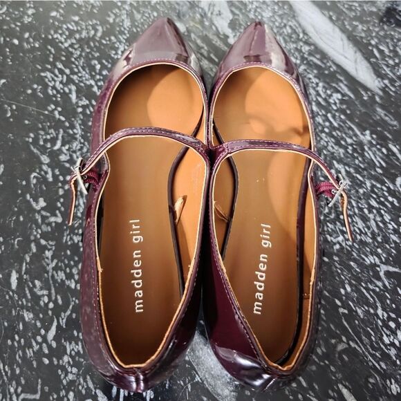 BRAND NEW MADDEN GIRL WOMEN's POINTED TOE FLAT R3 - Picture 6 of 16